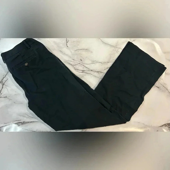 Women’s Gap Black Straight Leg Pants Size 8 Regular - Picture 2 of 4